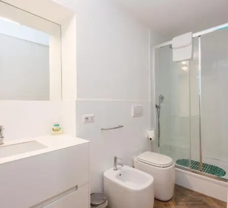 Sistina 143 A-b-c Апартаменты